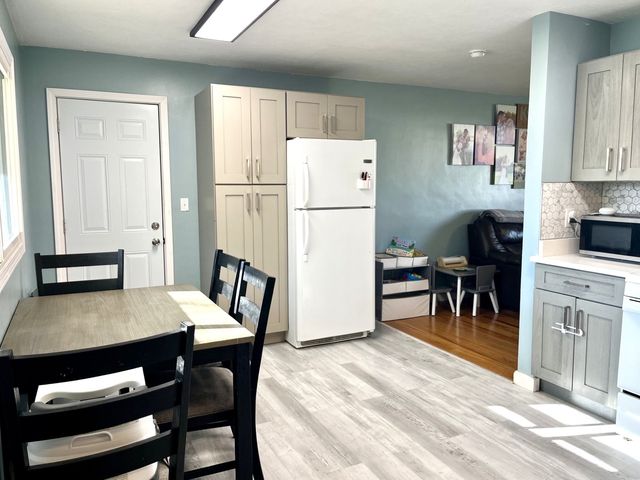 5003 HILLSDALE Avenue, Erie, PA 16509