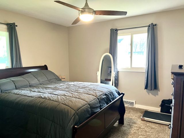 5003 HILLSDALE Avenue, Erie, PA 16509