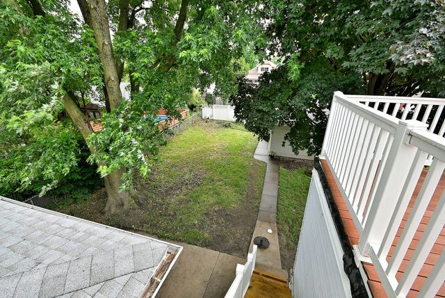 6424 Sinclair Avenue, Berwyn, IL 60402