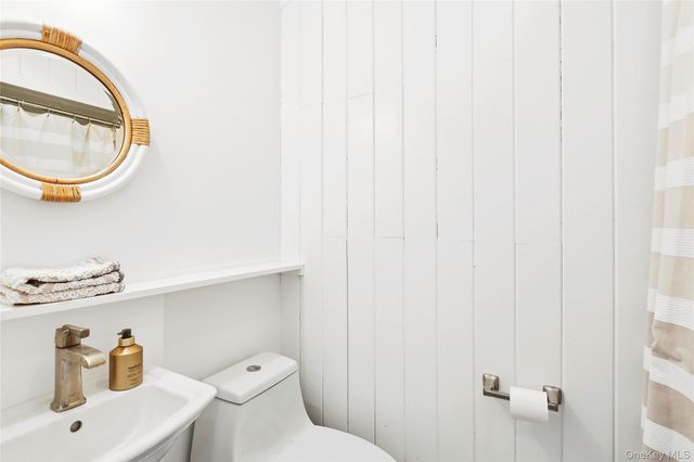 78 Waterhole Road, East Hampton, NY 11937