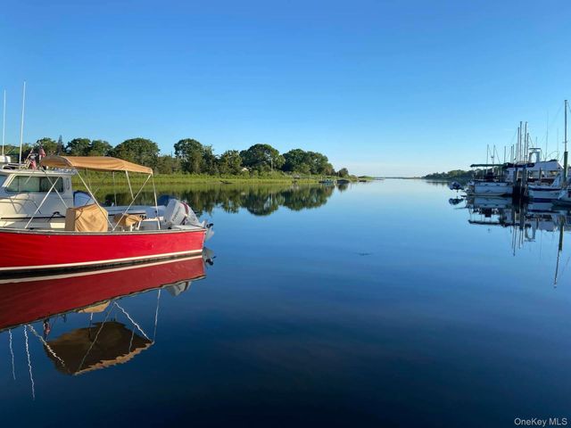 78 Waterhole Road, East Hampton, NY 11937