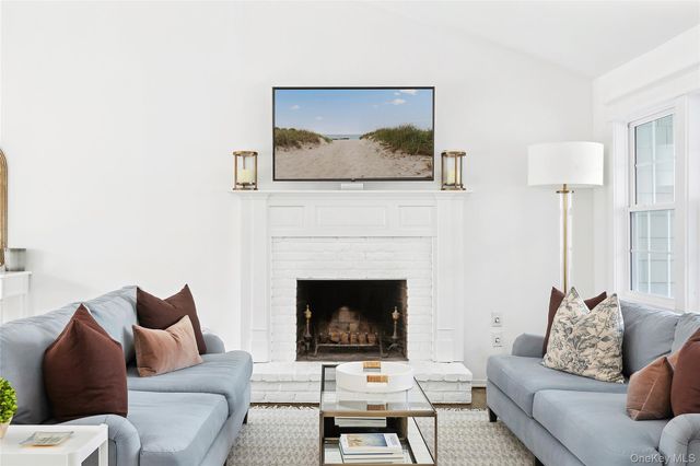 78 Waterhole Road, East Hampton, NY 11937