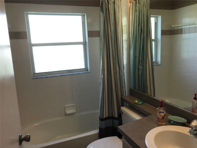 5010 44TH STREET W, Bradenton, FL 34210