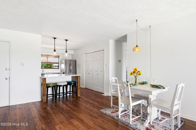105 Teakwood Drive Apt 702, Carolina Beach, NC 28428