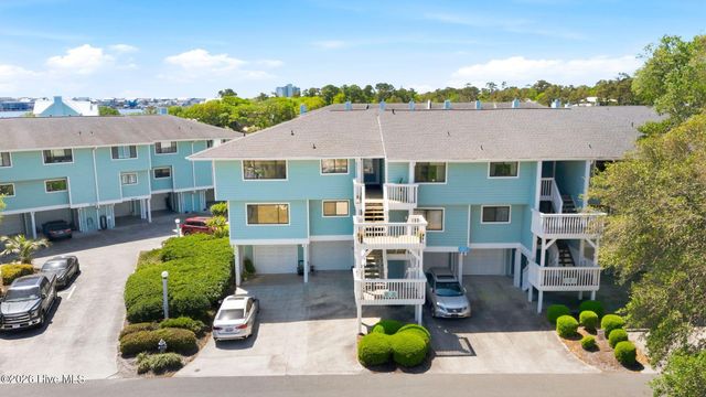 105 Teakwood Drive Apt 702, Carolina Beach, NC 28428