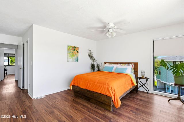 105 Teakwood Drive Apt 702, Carolina Beach, NC 28428
