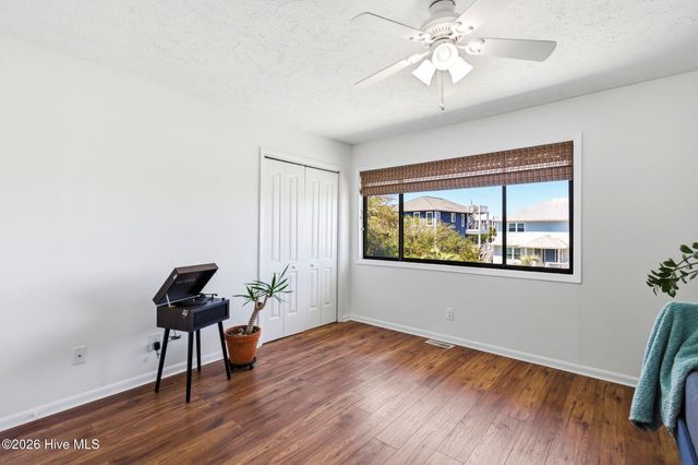 105 Teakwood Drive Apt 702, Carolina Beach, NC 28428