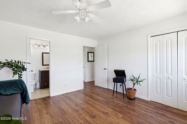 105 Teakwood Drive Apt 702, Carolina Beach, NC 28428