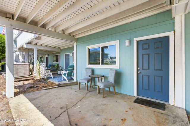 105 Teakwood Drive Apt 702, Carolina Beach, NC 28428