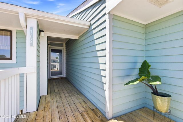 105 Teakwood Drive Apt 702, Carolina Beach, NC 28428