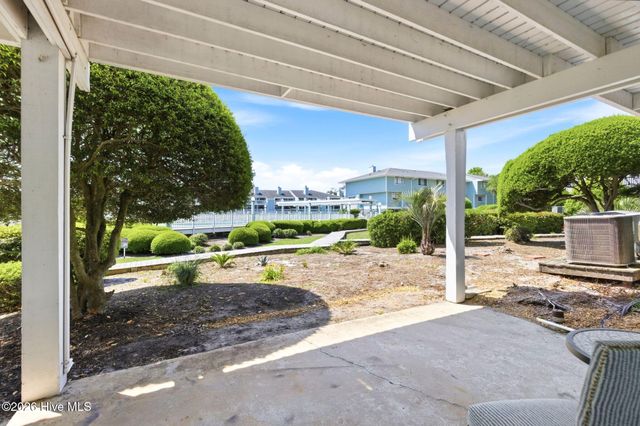 105 Teakwood Drive Apt 702, Carolina Beach, NC 28428