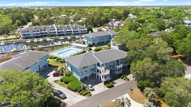 105 Teakwood Drive Apt 702, Carolina Beach, NC 28428