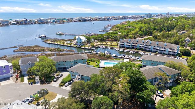 105 Teakwood Drive Apt 702, Carolina Beach, NC 28428