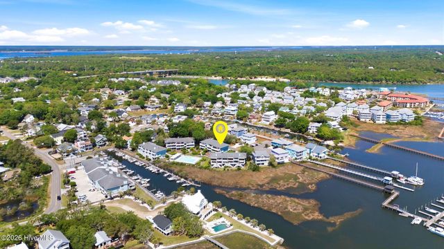 105 Teakwood Drive Apt 702, Carolina Beach, NC 28428