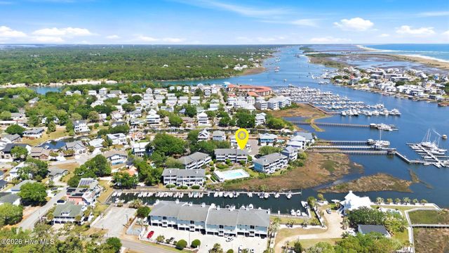 105 Teakwood Drive Apt 702, Carolina Beach, NC 28428