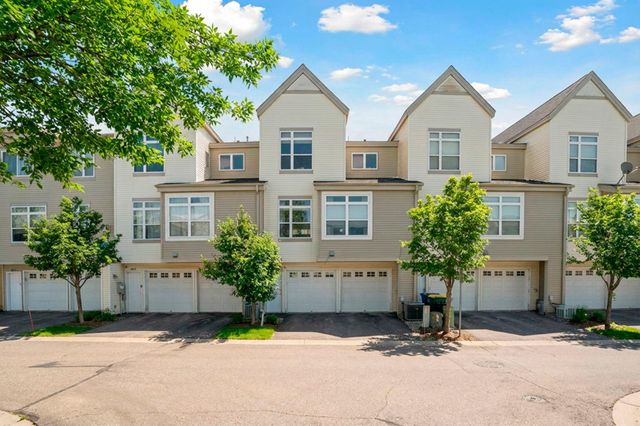 7413 Zane Avenue N, Brooklyn Park, MN 55443