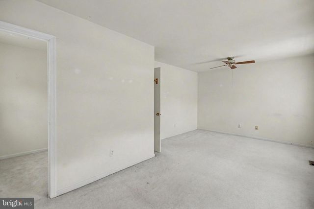 5305 ANCHOR CT, Fairfax, VA 22032