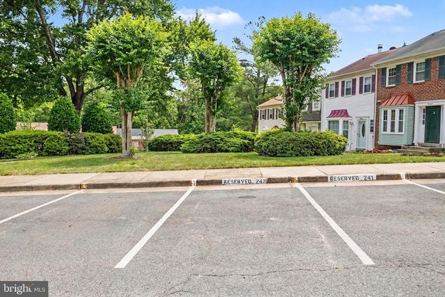 5305 ANCHOR CT, Fairfax, VA 22032