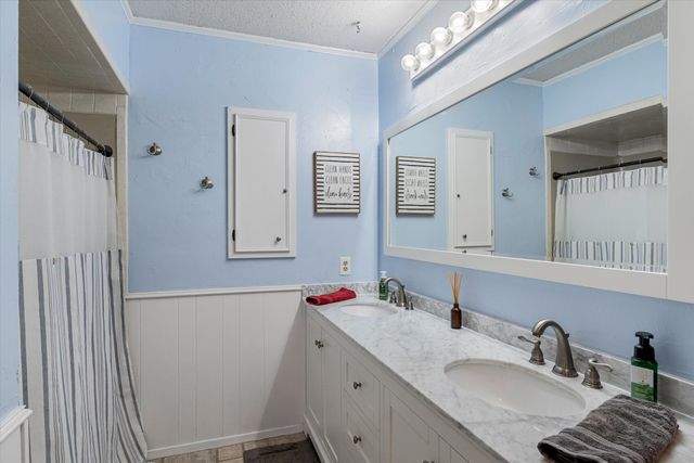 800 Vz County Road 4105, Canton, TX 75103