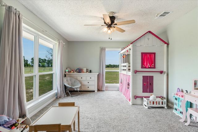 800 Vz County Road 4105, Canton, TX 75103