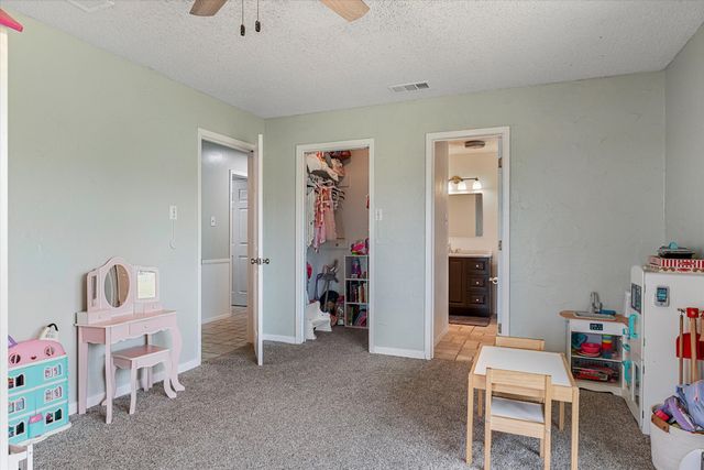 800 Vz County Road 4105, Canton, TX 75103