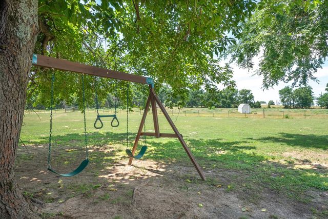 800 Vz County Road 4105, Canton, TX 75103