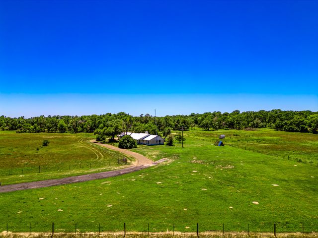 800 Vz County Road 4105, Canton, TX 75103