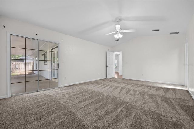 6132 NW 111TH PLACE, Alachua, FL 32615