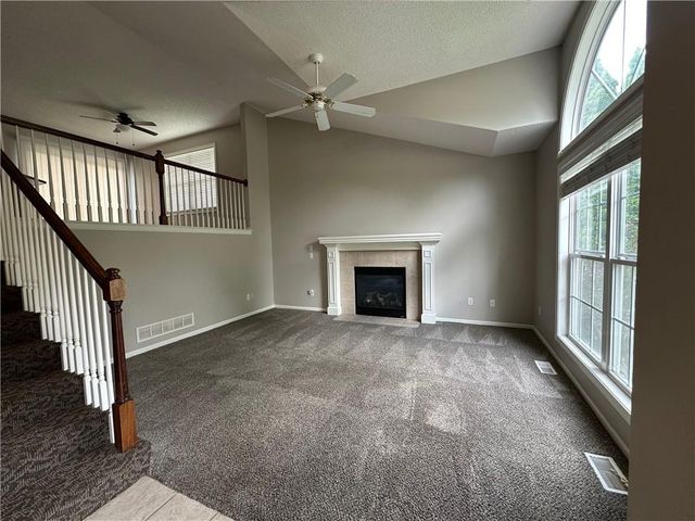 17571 W 162nd Street, Olathe, KS 66062