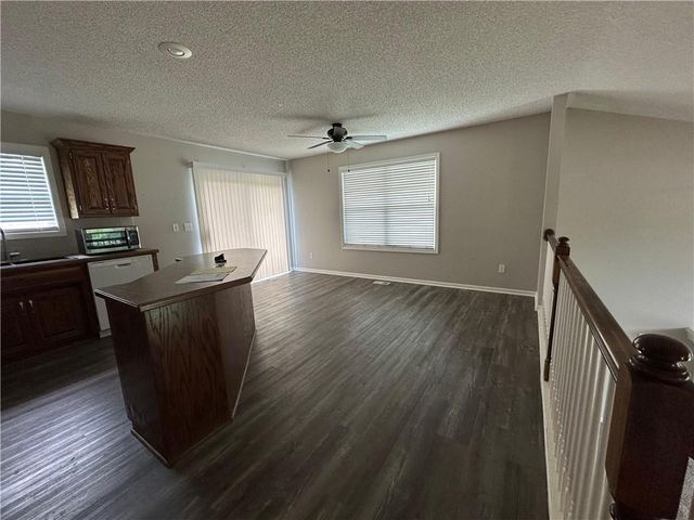 17571 W 162nd Street, Olathe, KS 66062
