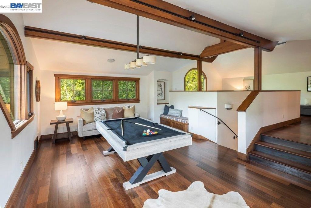 Image 38 of property listing at 715 Fair Oaks Dr, Alamo, CA 94507