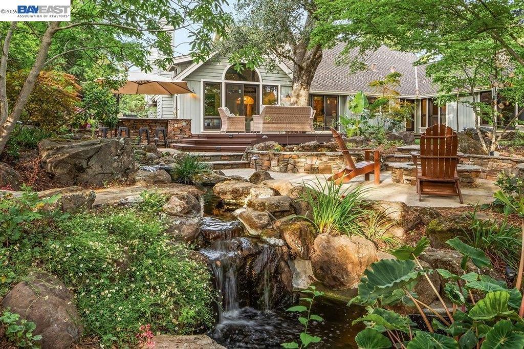 Image 51 of property listing at 715 Fair Oaks Dr, Alamo, CA 94507