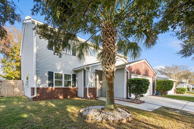 8050 Long Shadow Lane, North Charleston, SC 29406