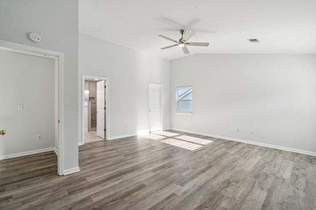 8050 Long Shadow Lane, North Charleston, SC 29406