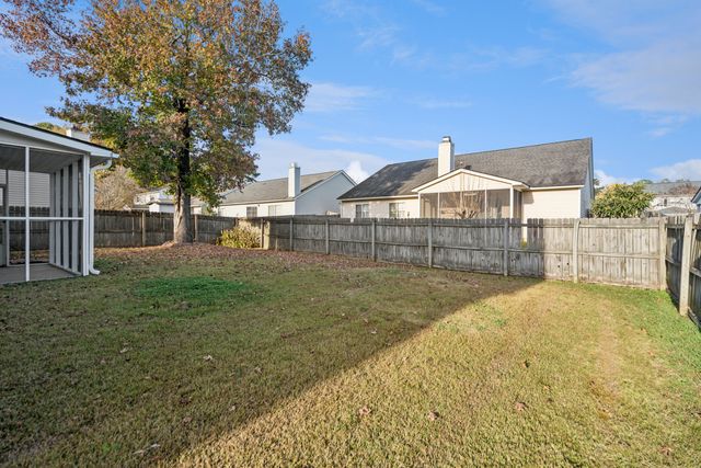 8050 Long Shadow Lane, North Charleston, SC 29406
