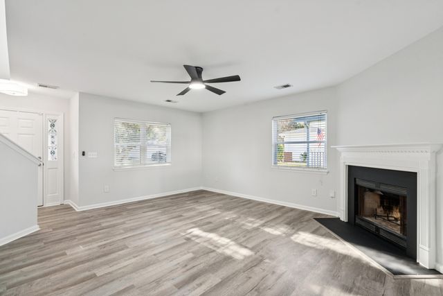 8050 Long Shadow Lane, North Charleston, SC 29406