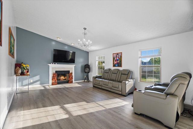 1390 Gray Meadow Drive, Columbus, OH 43223