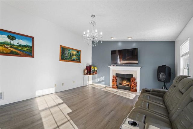 1390 Gray Meadow Drive, Columbus, OH 43223