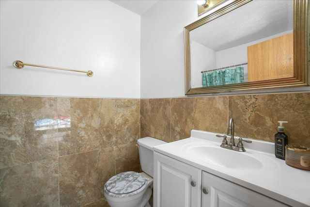 1390 Gray Meadow Drive, Columbus, OH 43223