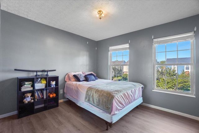 1390 Gray Meadow Drive, Columbus, OH 43223