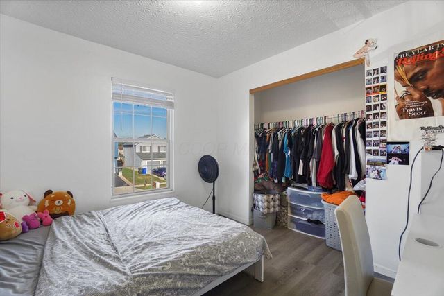 1390 Gray Meadow Drive, Columbus, OH 43223