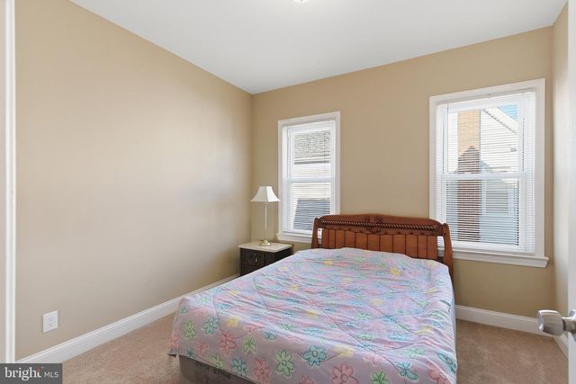 225 DELAWARE AVE, Riverside, NJ 08075