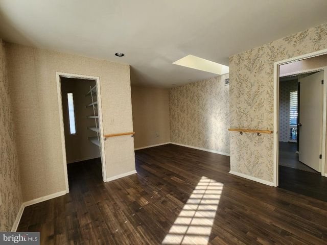 8410 HAWKINS CREAMERY RD, Gaithersburg, MD 20882