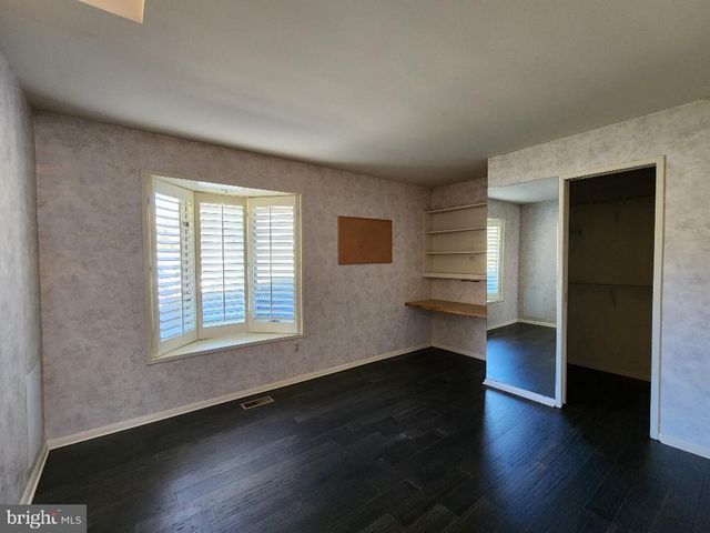 8410 HAWKINS CREAMERY RD, Gaithersburg, MD 20882