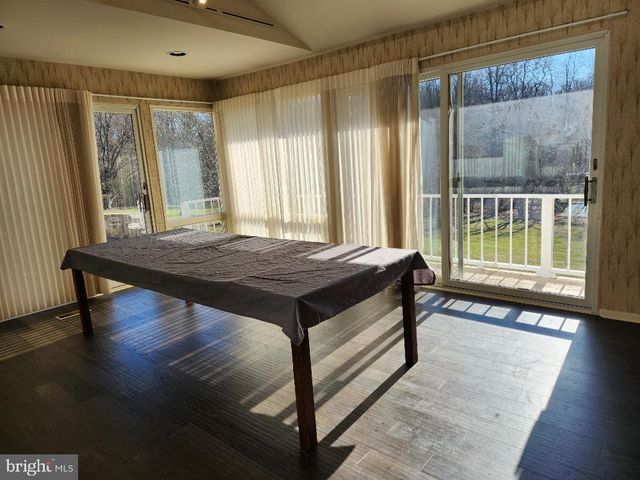8410 HAWKINS CREAMERY RD, Gaithersburg, MD 20882
