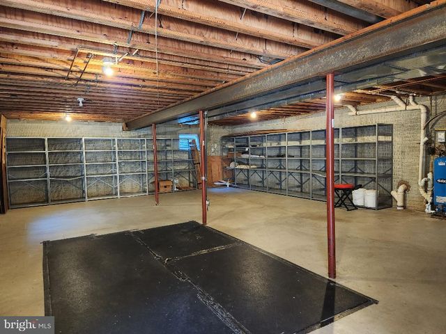 8410 HAWKINS CREAMERY RD, Gaithersburg, MD 20882