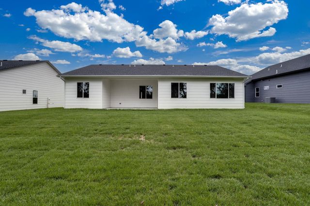 9104 E 33rd Cir S, Wichita, KS 67210