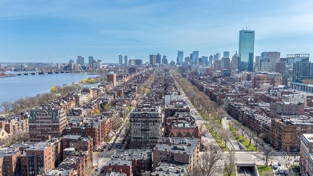 483 Beacon St 76, Boston, MA 02115