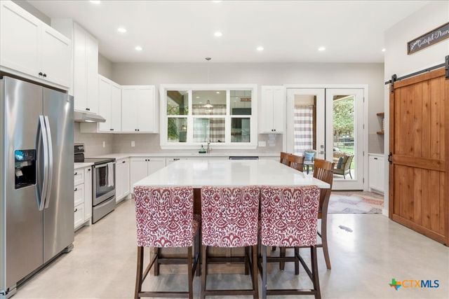 1 Agarita Circle, Wimberley, TX 78676