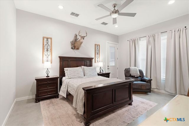 1 Agarita Circle, Wimberley, TX 78676